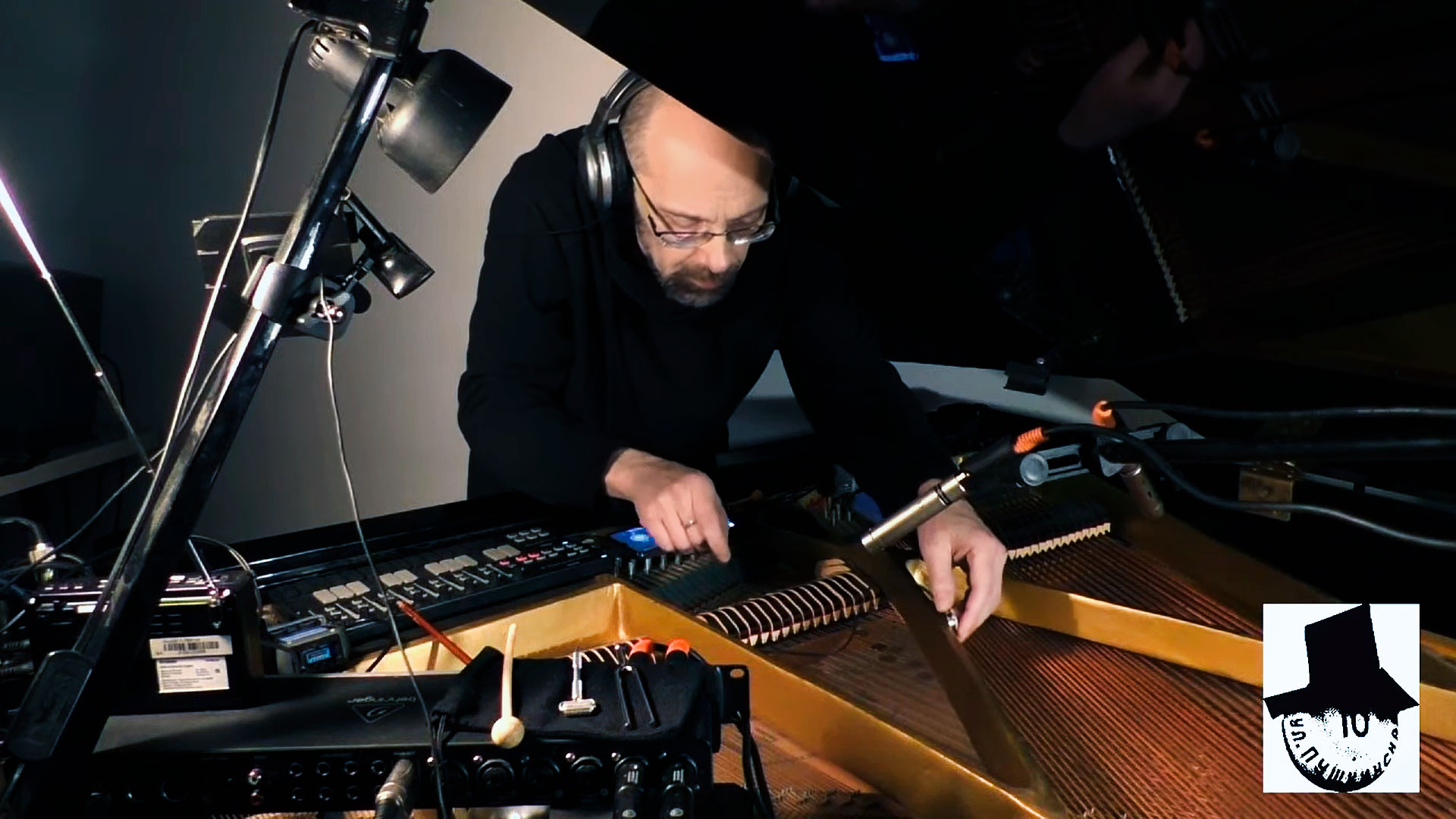 Dmitry Shubin. Piano & live electronics (online)